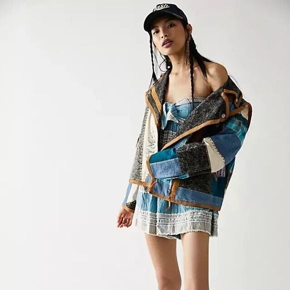 We The Free by Free People Leia Denim Patched Moto Jacket - Picture 3 of 12